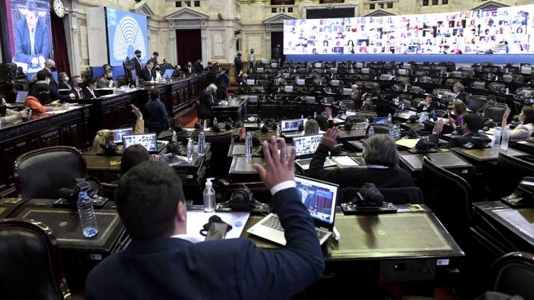 Diputados intentará sesionar en medio de la tensión entre las partes