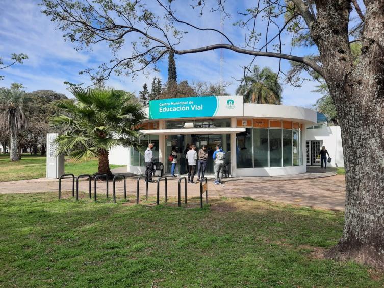 El CENAT se deberá pagar 72 horas antes del turno asignado