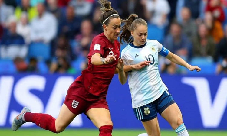 La FIFA anunció más programas para el desarrollo del fútbol femenino