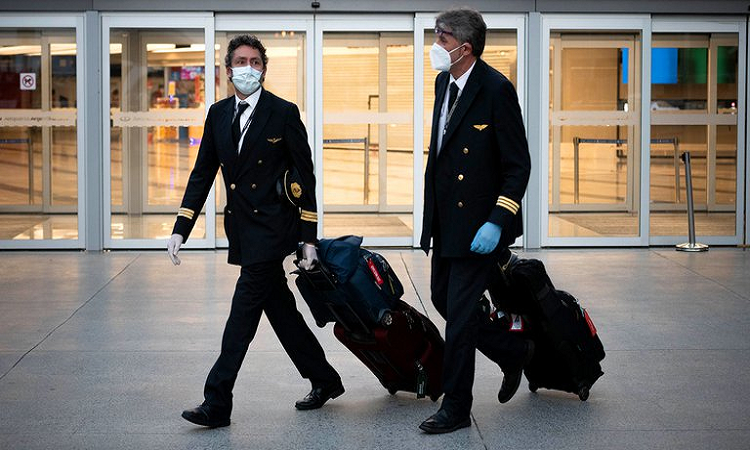 Cómo será el protocolo sanitario para viajar en avión durante la pandemia