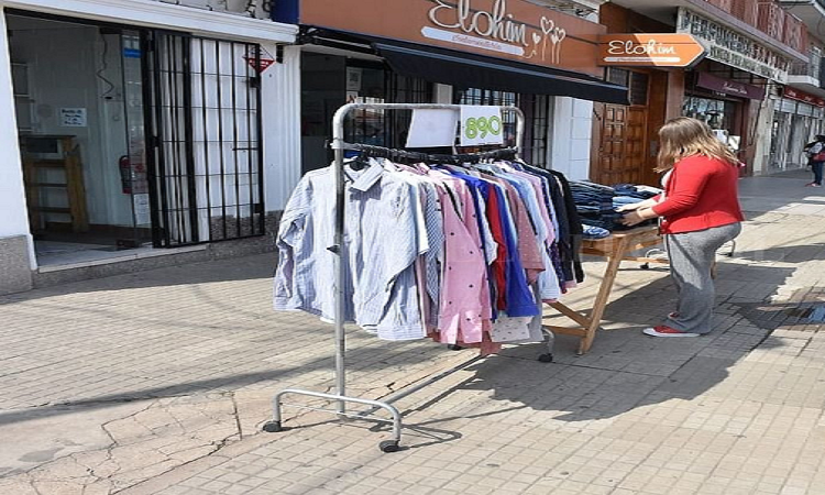 Comerciantes abrieron sus puertas y esperan reuniones con el municipio