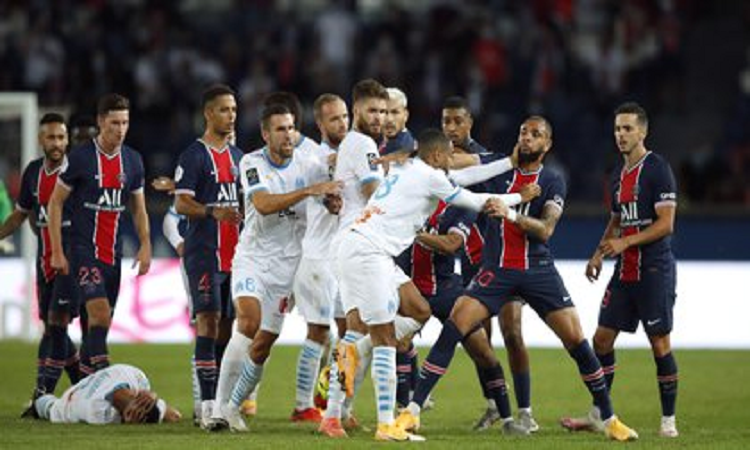 Escandaloso clásico entre PSG y Olympique de Marsella