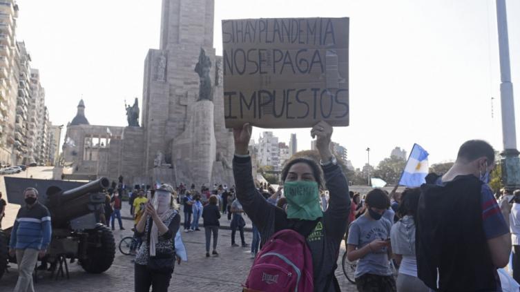 Nuevas protestas en el país contra las restricciones y la reforma judicial