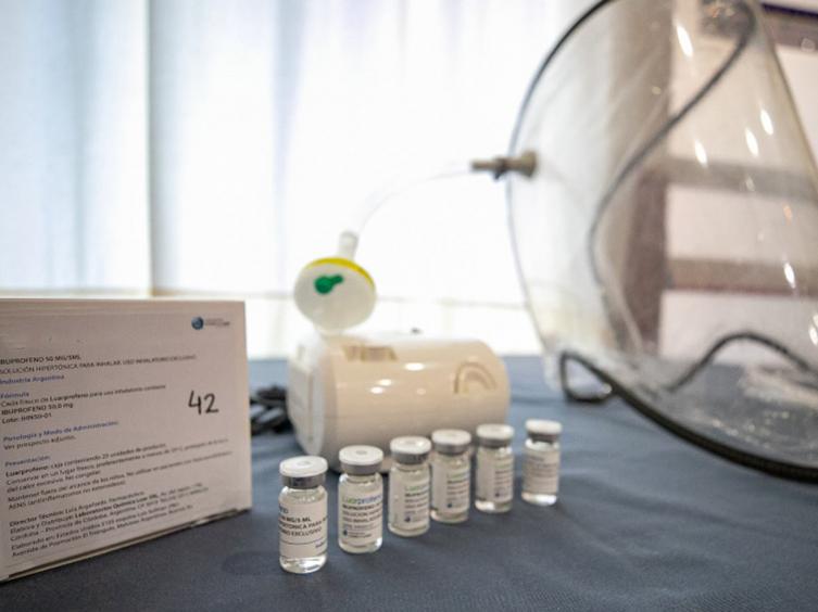 El Ministerio de Salud aprobó el uso del ibuprofeno inhalado 