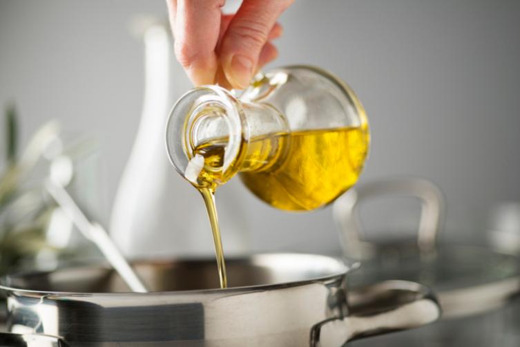 ANMAT prohibió la comercialización de un aceite 