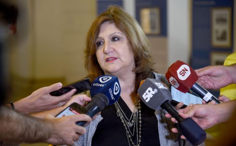 Cantero  descartó, por ahora, la vuelta a clases 