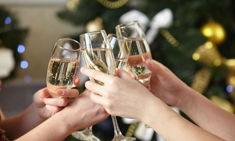 Proponen festejar las fiestas de fin de año con nueva modalidad