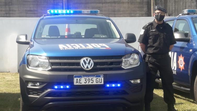 Entregaron 21 nuevas camionetas a la URI