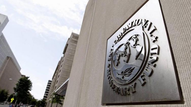 La misión del FMI permanecerá hasta el domingo en el país