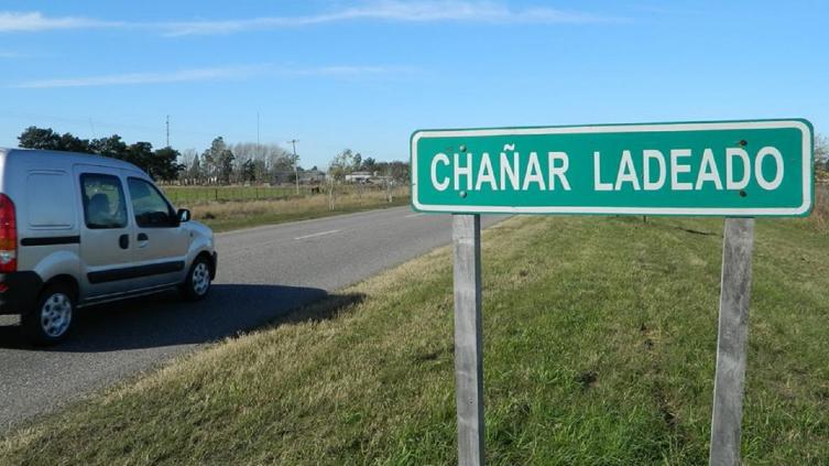 Escándalo por fiesta clandestina donde estaba el comisario del pueblo