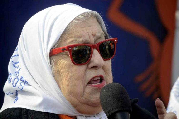 Hebe de Bonafini cuestionó el aumento del salario mínimo