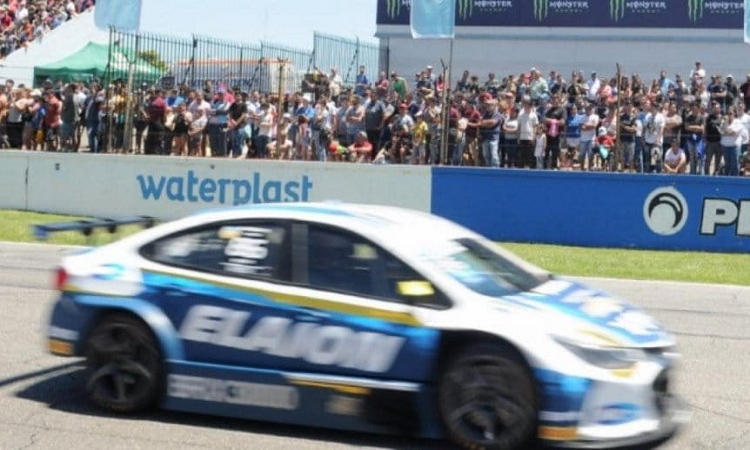 El público podría retornar a las tribunas en el automovilismo