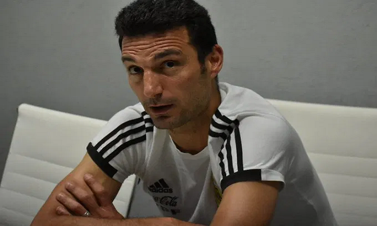 Scaloni: “Estamos teniendo problemas en ciertos puestos”
