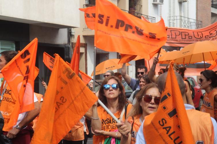 Siprus se moviliza por las calles de la ciudad
