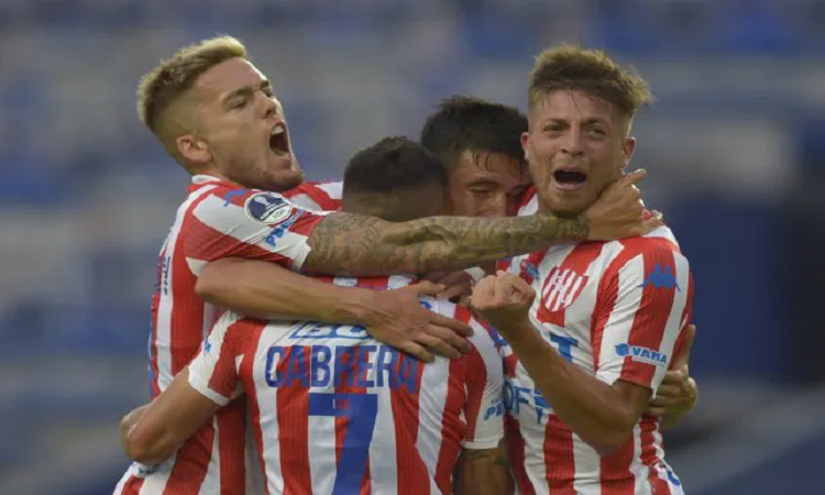Azconzábal va por todo en la Copa de la Liga
