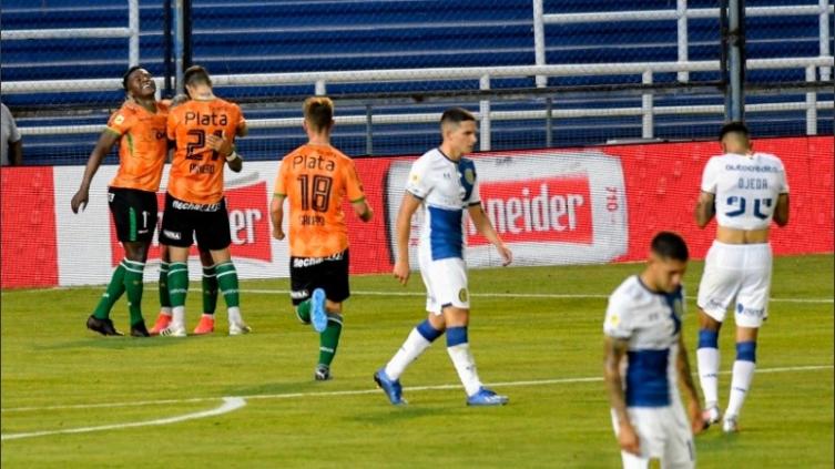 Banfield venció a Rosario Central por 4 a 2