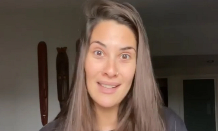 Ivana Nadal propuso curar los orzuelos con 