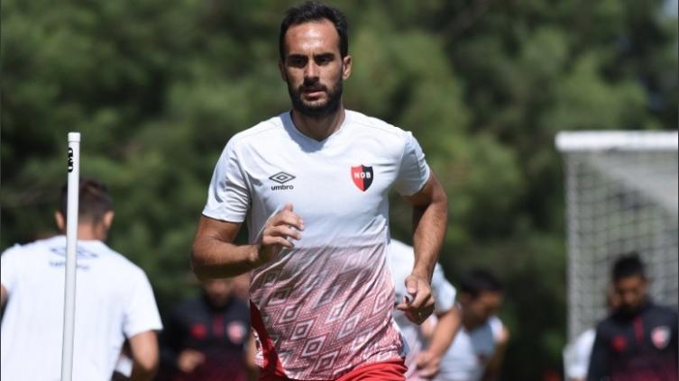 Gentiletti no tiene lesión muscular y jugaría ante Talleres