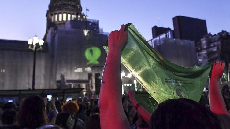 La semana próxima se comienza a debatir la legalización del aborto