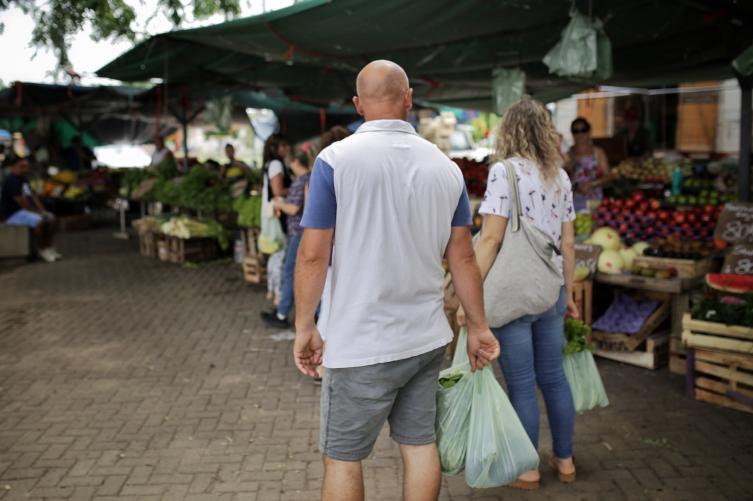 Más ferias populares se suman en distintos espacios de la ciudad
