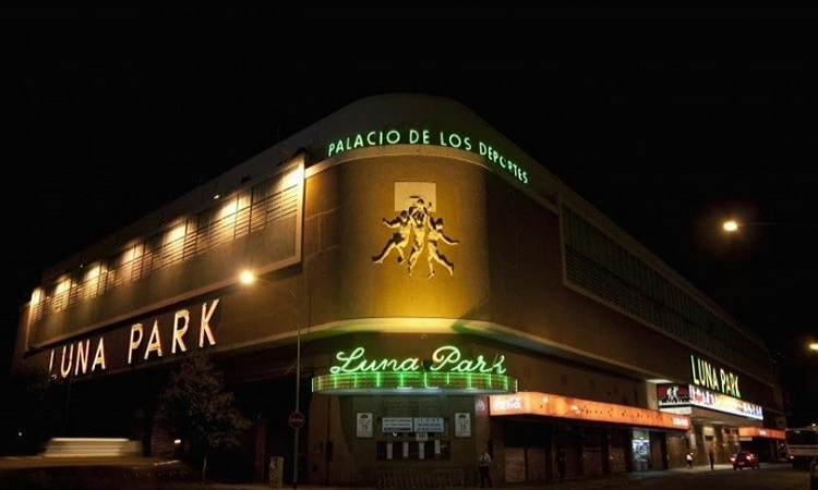 El Luna Park reabre para presentar festivales de boxeo