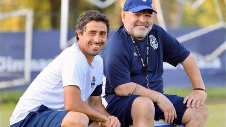 Messera: “Me encantaría dirigir a Rosario Central”