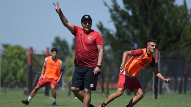 Newell's se prepara para enfrenta a Estudiantes en la fase Complementación 