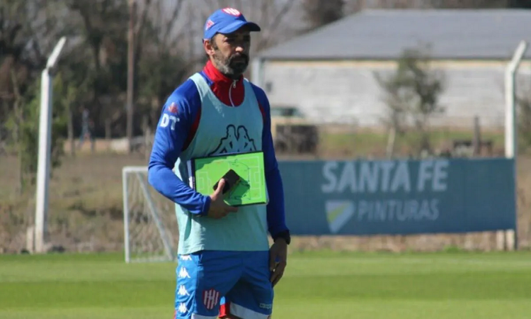 El once titular que prepara Azconzábal en Unión