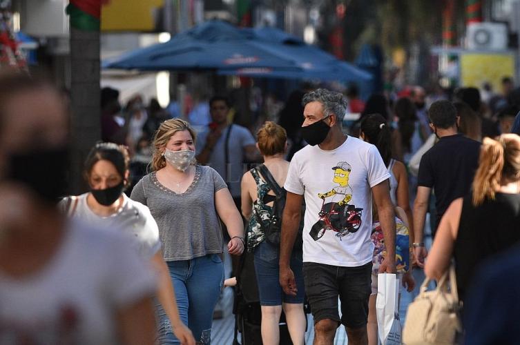 La ciudad informó 141 nuevos casos de coronavirus