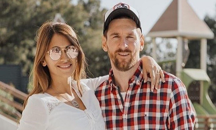 Antonela Roccuzzo publicó el árbol de Navidad de la familia Messi
