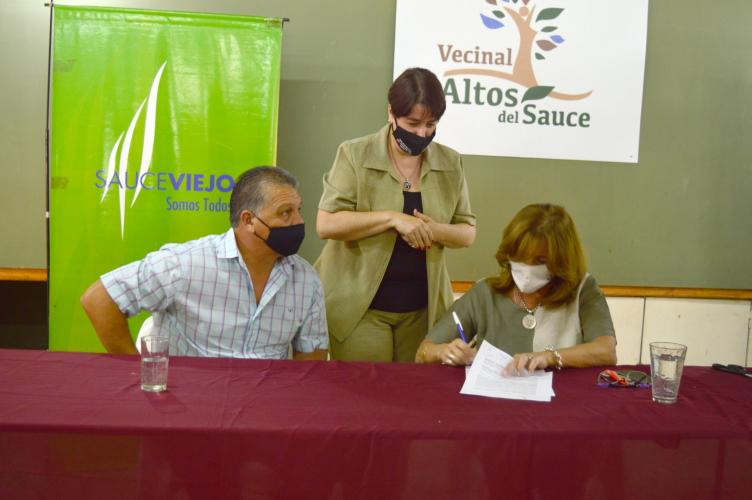 Sauce Viejo dio un nuevo paso para la extensión del agua potable en la localidad