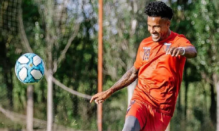 Wilson Morelo se dirigió a los hinchas de Colón: 