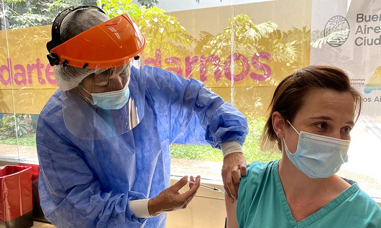 Los efectos adversos esperables luego de vacunarse