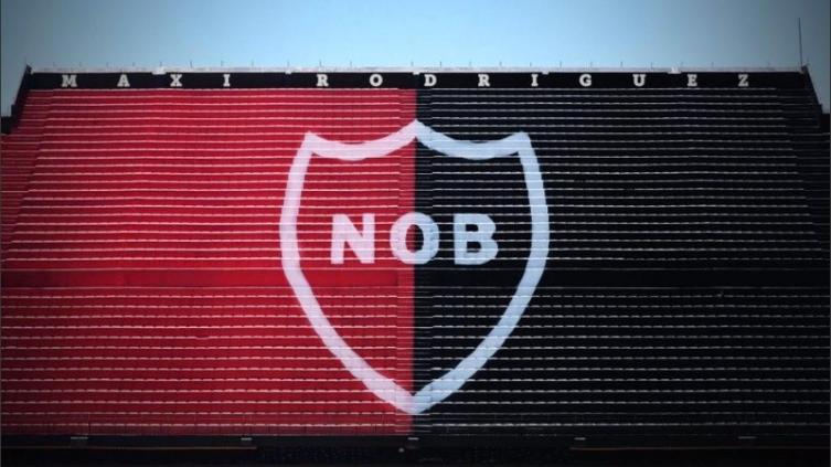 Para los 40 de Maxi Rodríguez, Newell’s le regaló una tribuna y un emotivo video
