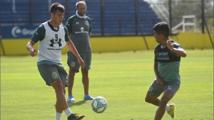 Rosario Central, con muchdos suplentes ante Lanús