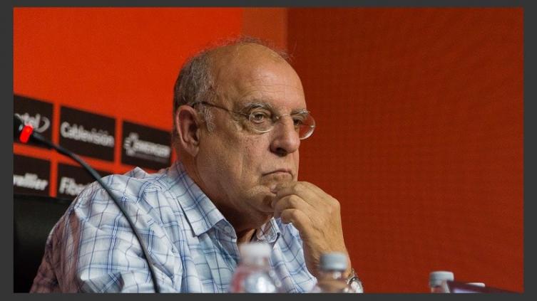 Según el presidente de Newell's Kudelka seguirá siendo el DT