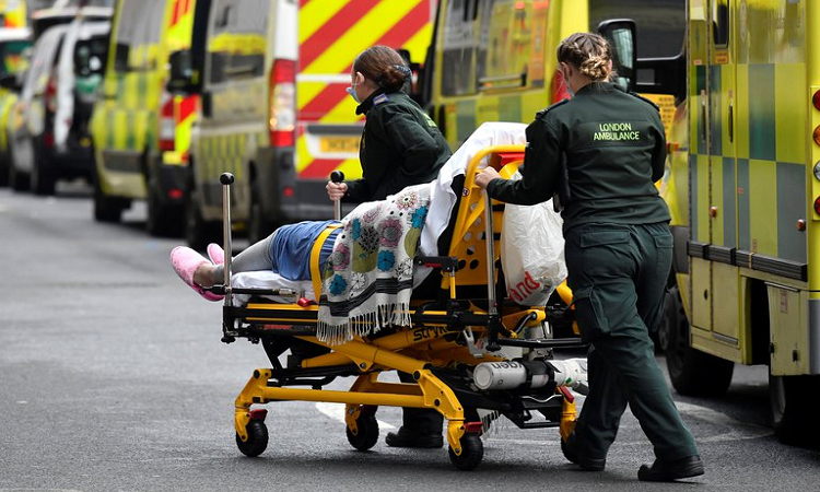  COVID-19: el mundo superó los dos millones de muertos 