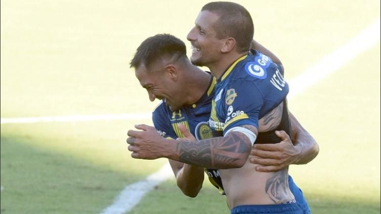 Rosario Central ante Vélez en la final de la fase Complementación