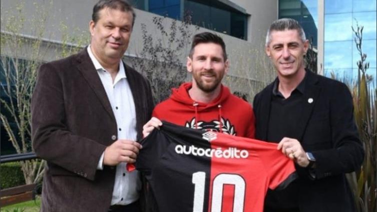 Newell's: se fue Concina y dijo que el club está 