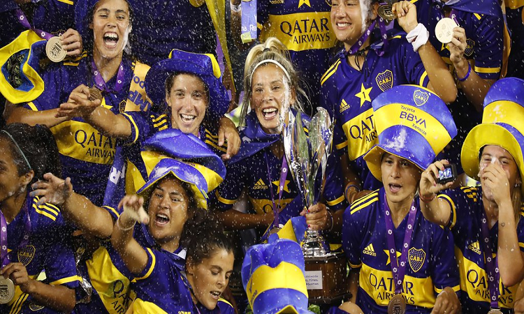 Boca apaleó 7-0 a River por la final del torneo femenino