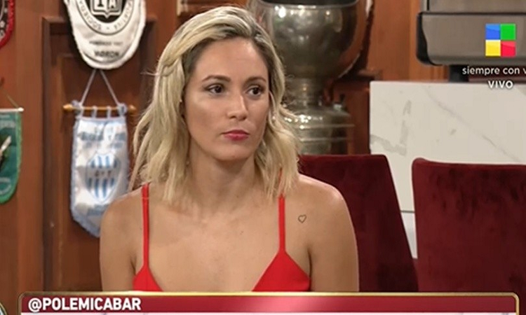 Rocío Oliva dio explicaciones sobre la extensión de la tarjeta de Diego Maradona