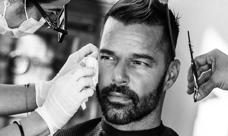 Ricky Martin cambió de look 