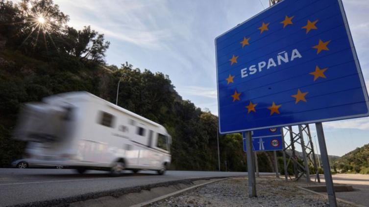 Nueva cepa: la UE analiza volver a restringir la libertad de circulación