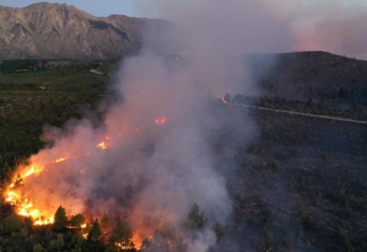 incendios en El Bolsón: más de 10 mil hectáreas quemadas