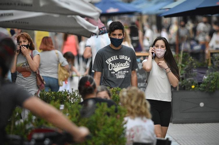 Coronavirus: se registraron 77 casos en la ciudad 