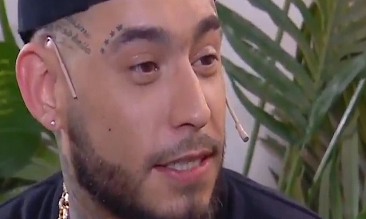 Ulises Bueno no soporta uno de sus éxitos