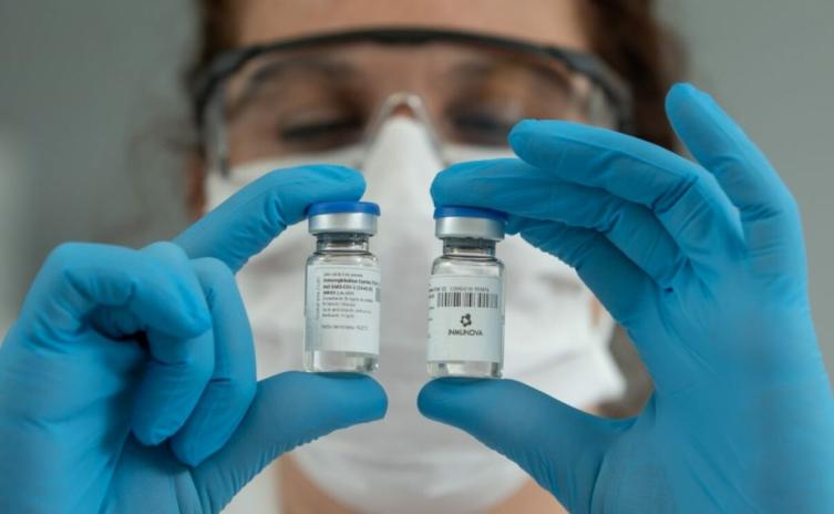 Se oficializó el protocolo para tratamientos con suero equino y plasma
