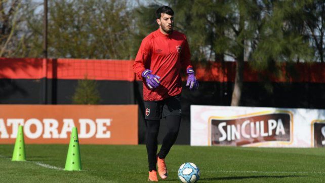 Newell's piensa comprar la mitad del pase de Macagno
