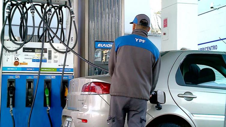 Nuevo incremento en el precio de las naftas