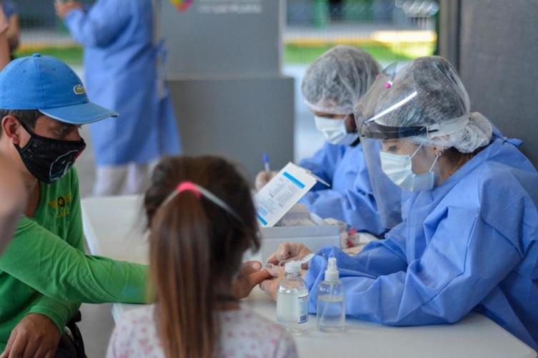 Los contagiados en el mundo superaron los 103,3 millones de casos